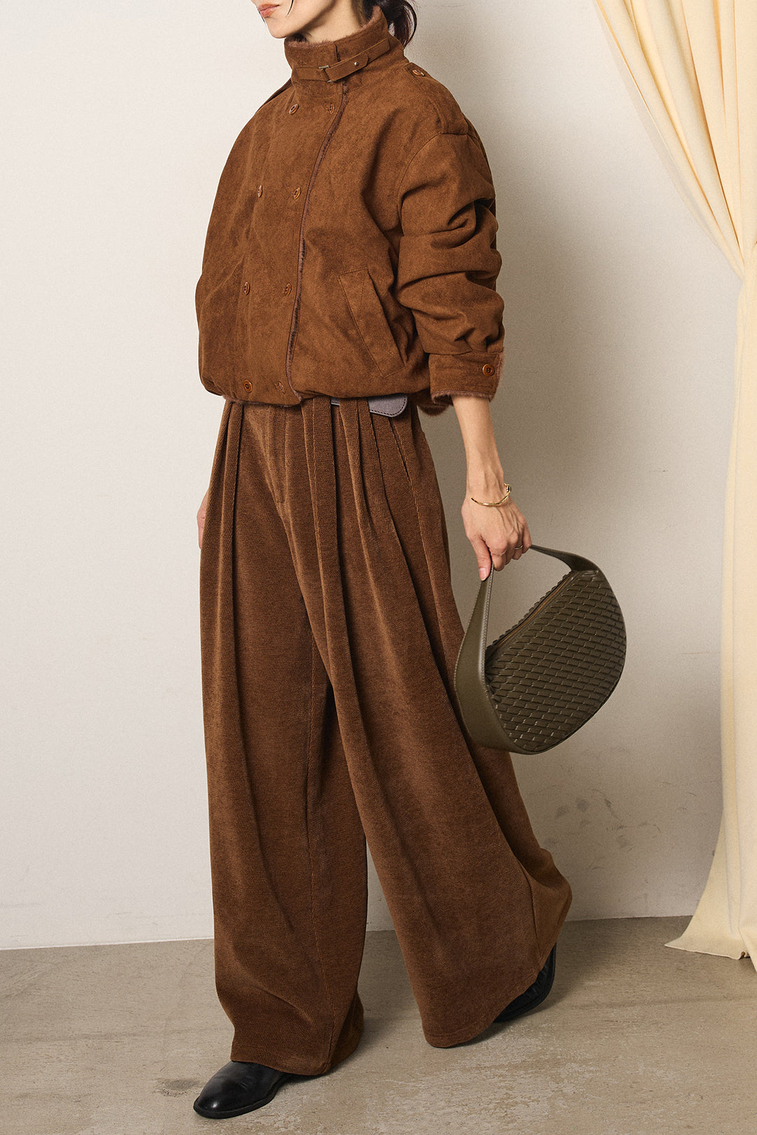 [SET]スタンド襟スウェードライクアウター+ベルトループコーデュロイワイドパンツ(2set)
