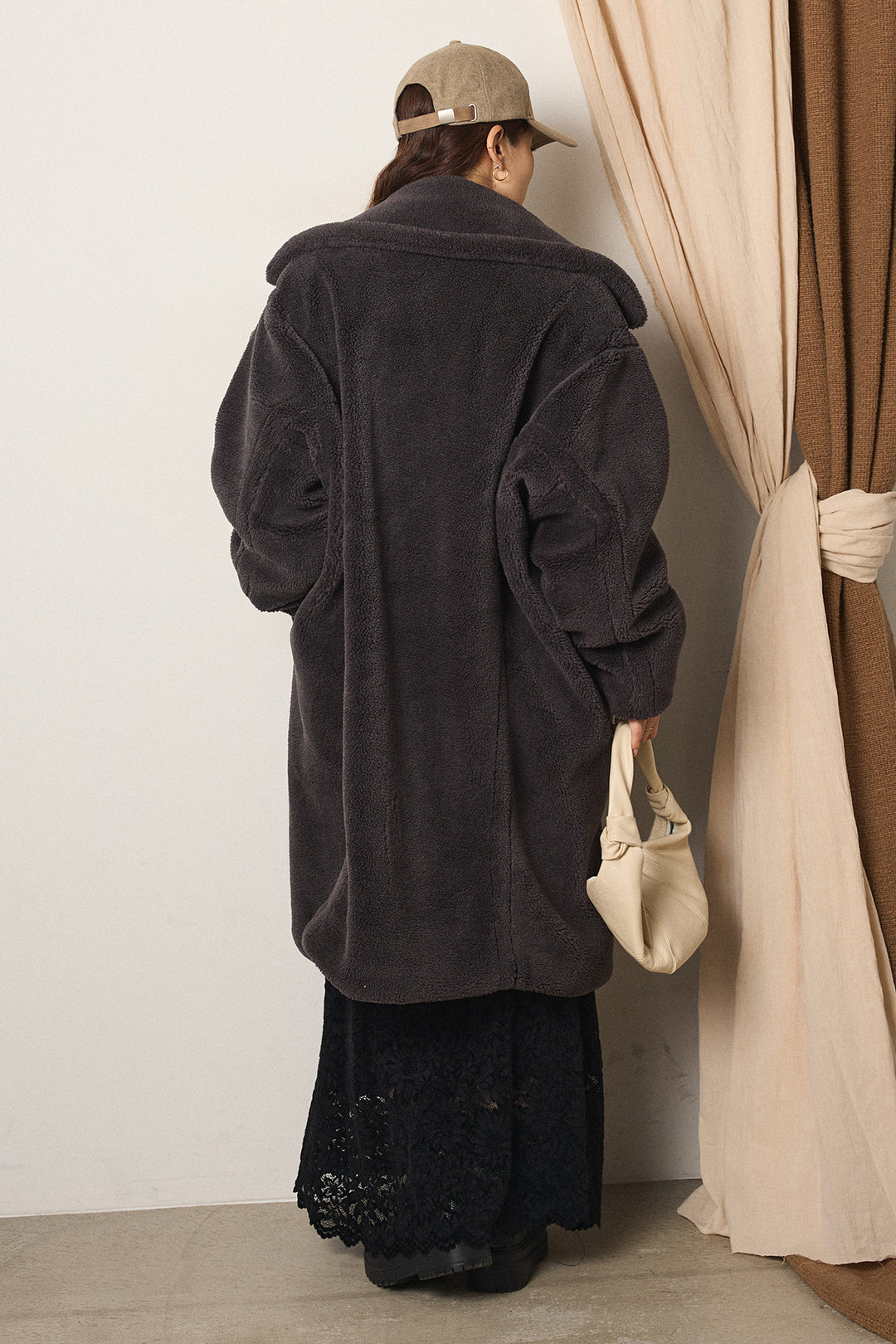 テディボアロングコート