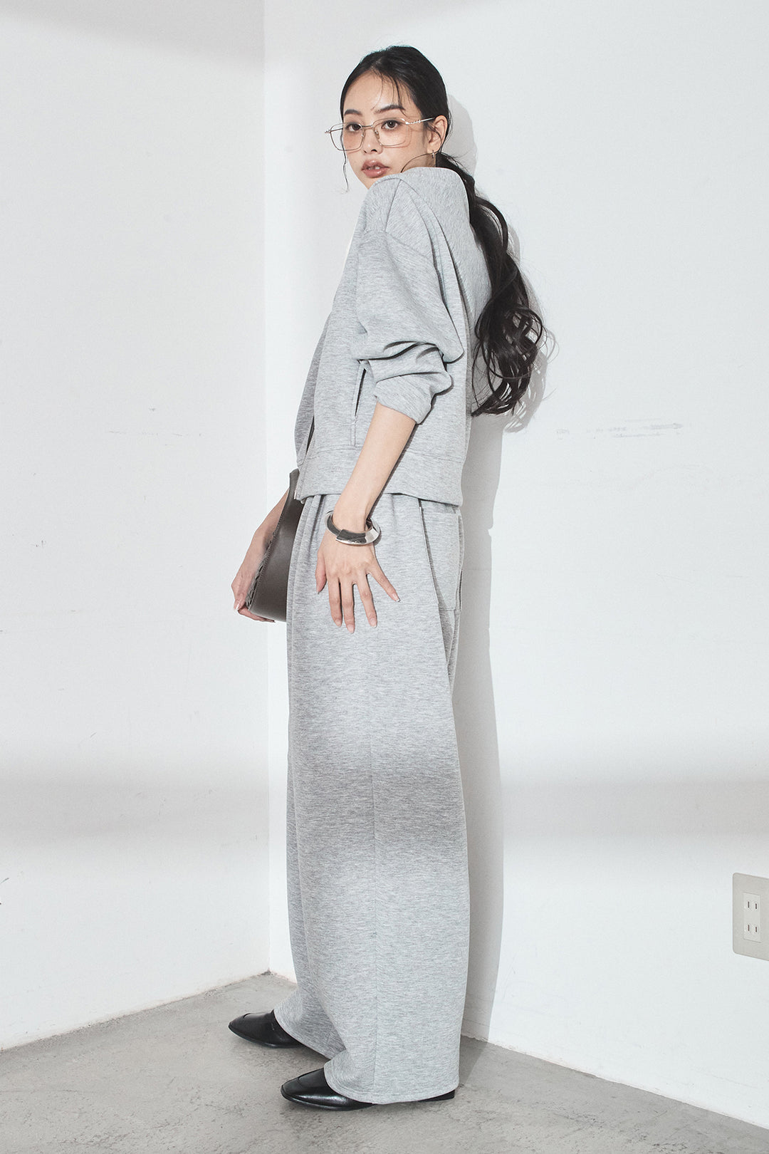 [SET]スウェットドルマンジップフードパーカー+スウェットコクーンイージーパンツ(2set)