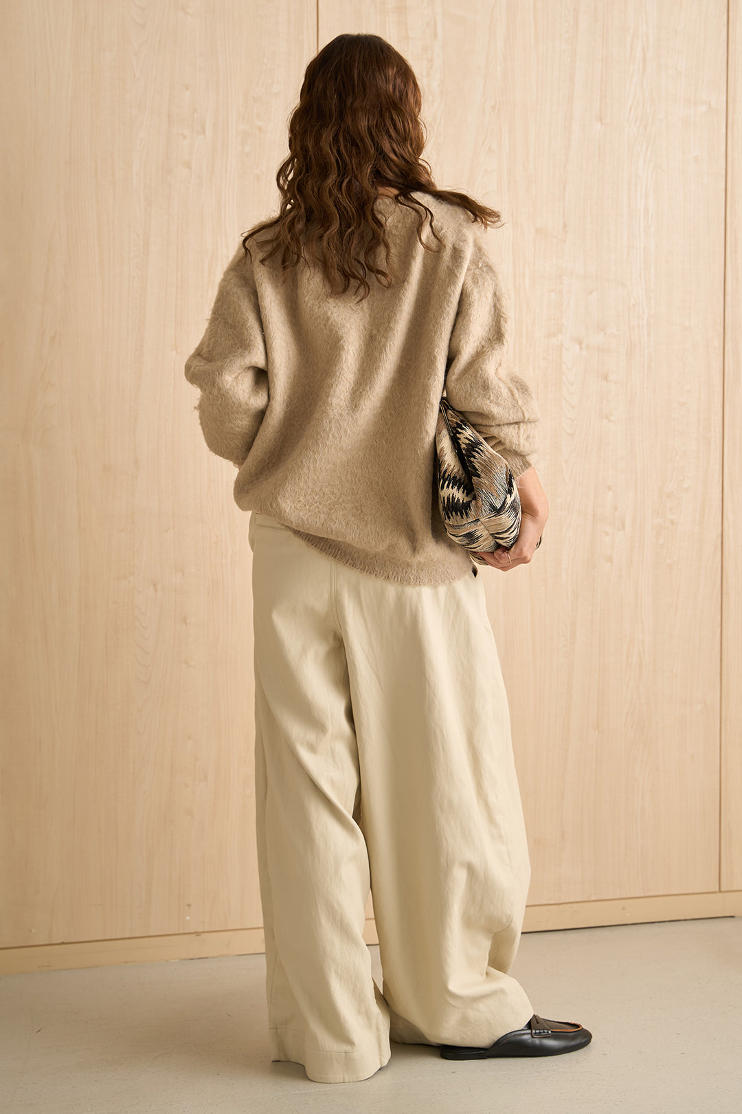 [SET]シャギーヘンリーオーバーニット+フェイクレザーカーブワイドパンツ(2set)