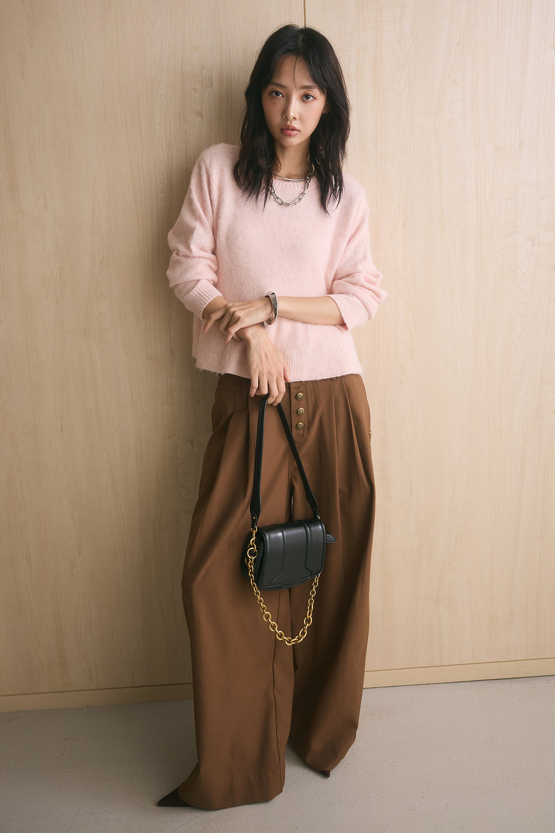 [SET]モヘアぺプラムクルーネックプルオーバー+ファイブボタンツータックワイドパンツ(2set)