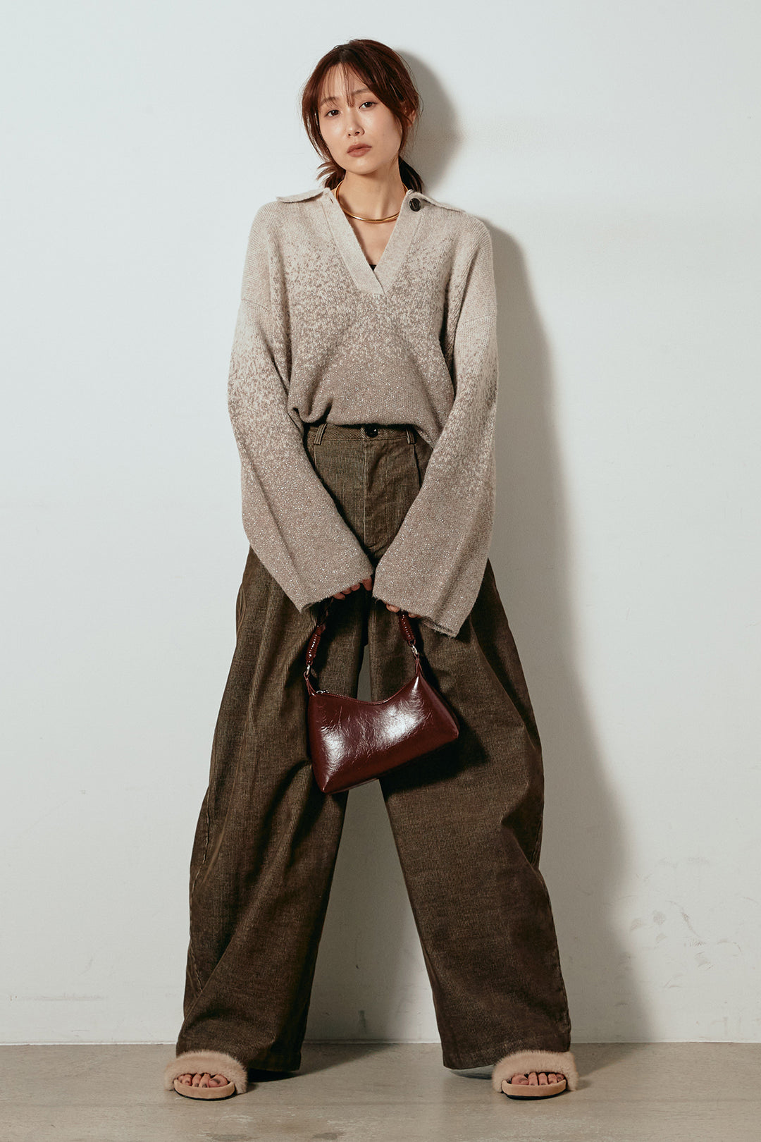 [SET]グラデーションラメニットキーネックプルオーバー+フロントタック入りコーデュロイパンツ(2set)