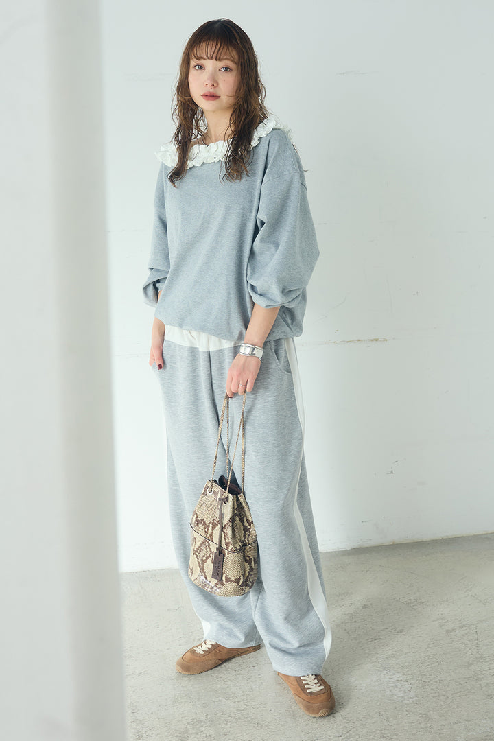 [SET]ネックギャザーフリルスウェット+異素材切り替えスウェットパンツ(2set)