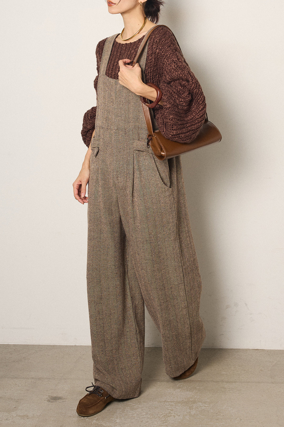 [SET]チャンキースラブニットクロップドプルオーバー+クラシックヘリンボーンサロペット(2set)