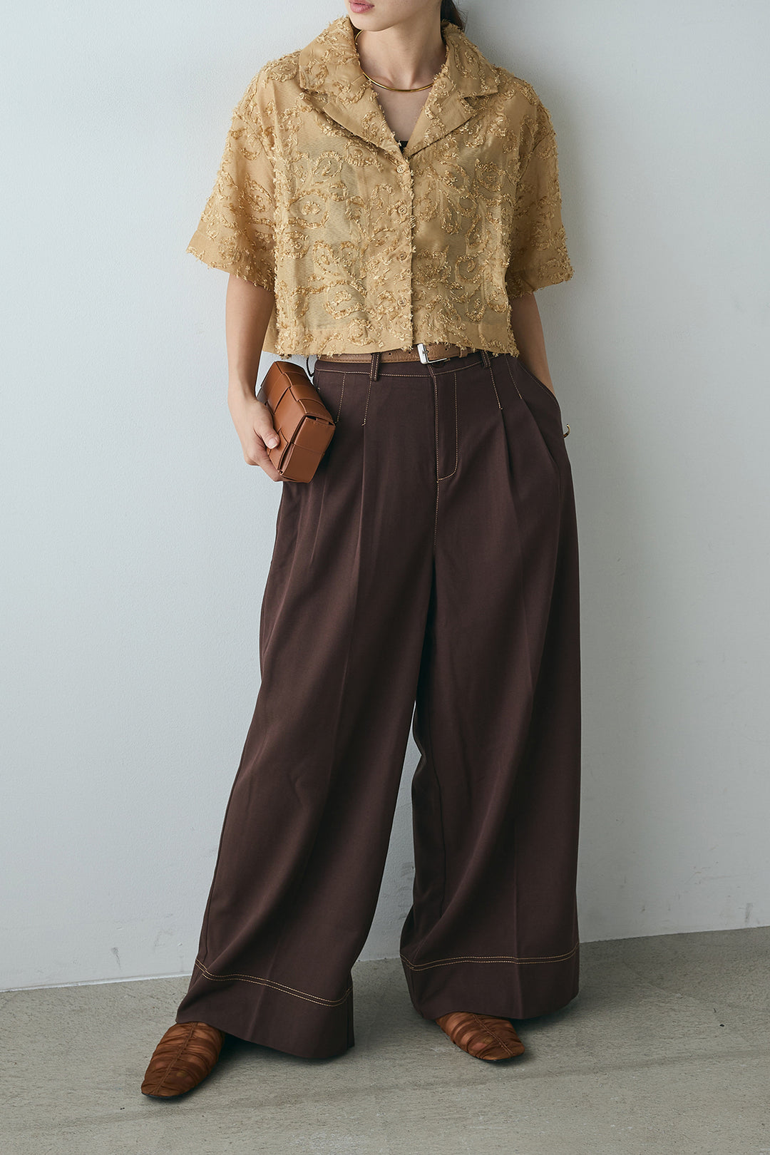 [SET]半袖オープンカラージャガード柄シャツ+ステッチデザインベルトワイドパンツ(2set)