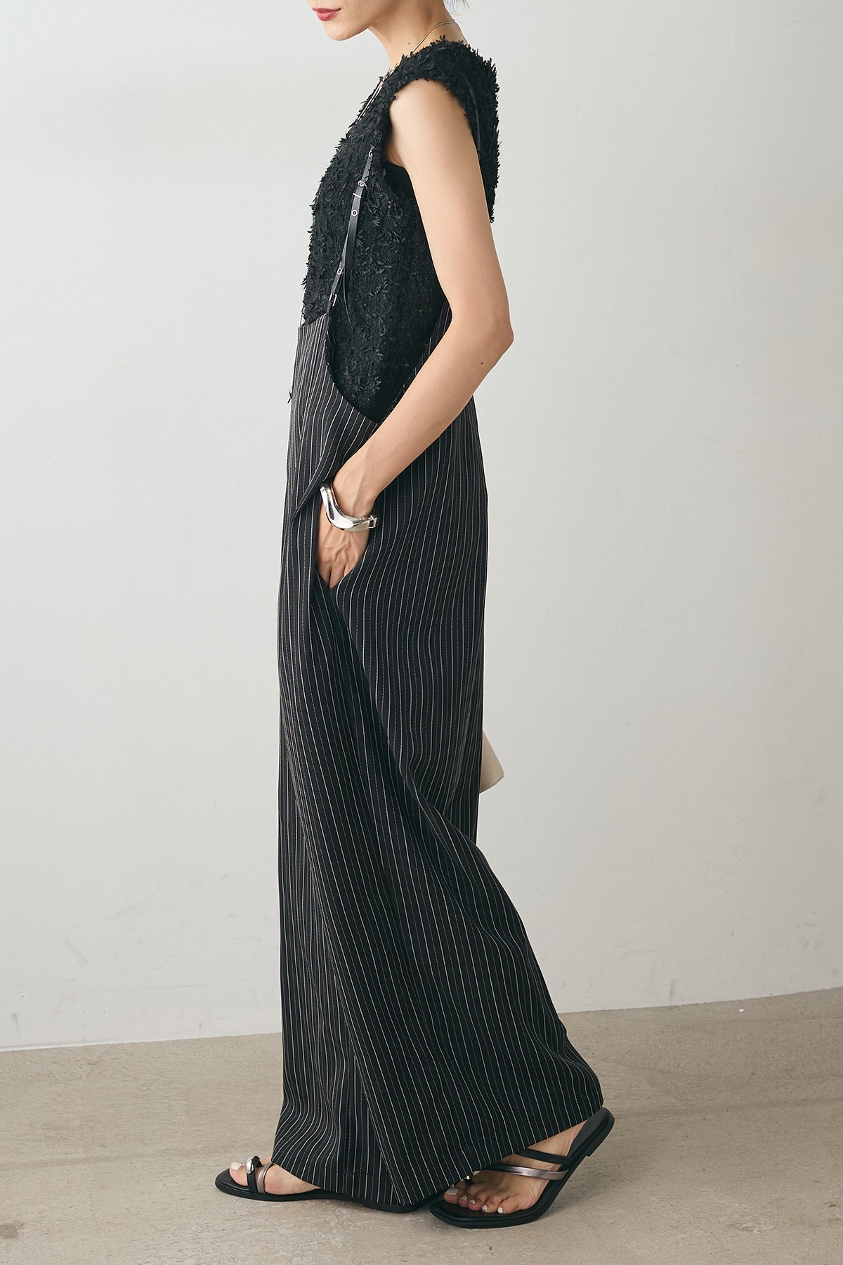 SET]チョウチョウヤーンニットベスト+ヘリンボーンストライプ