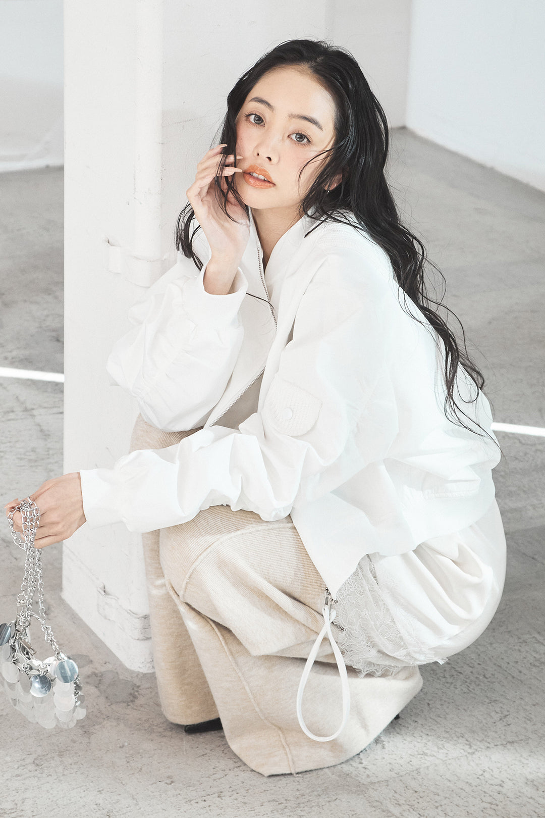 [SET]袖ギャザーデザインブルゾン+レース切り替えキャミソール(2set)