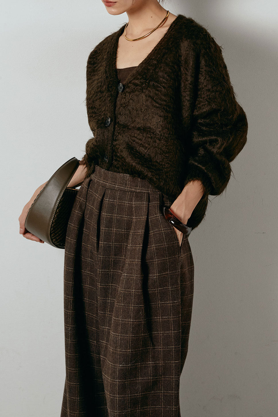 起毛ボタンニットカーディガン/コーヒー