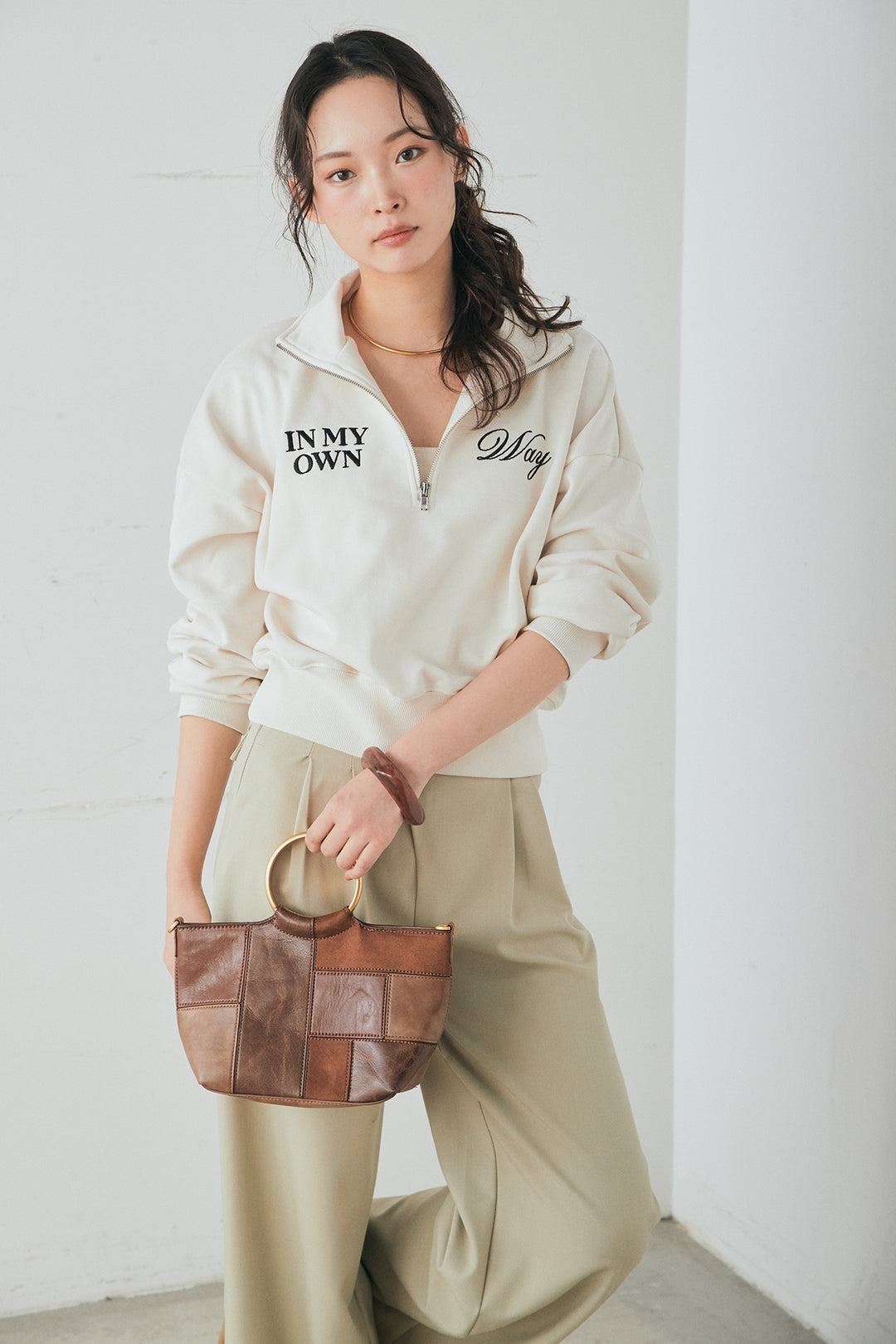 [SET]裏毛ロゴ刺繍ハーフZIPスウェット+斜めボタンタック入りスラックス(2set)