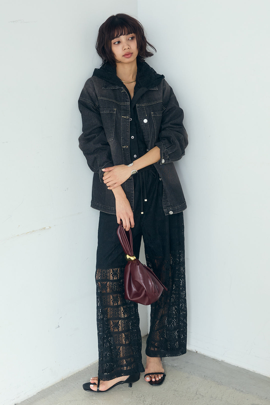 [SET]パッチワークレースショート丈フードシャツ+パッチワークレースイージーパンツ(2set)