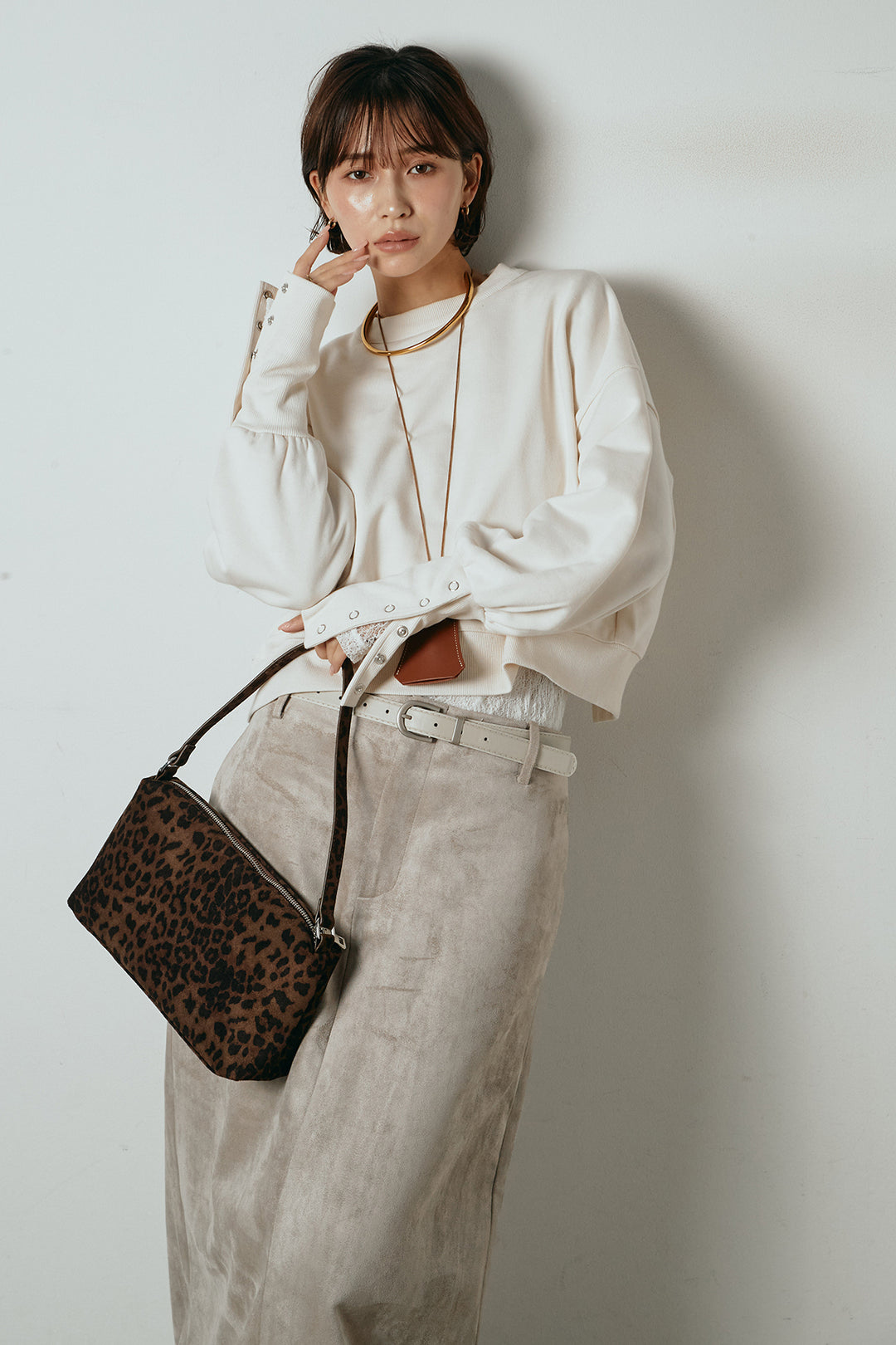 [SET]裏毛バックオープンプルオーバー+エコスウェードワイドスカート+ストレッチレースクルーネックインナー(3set)