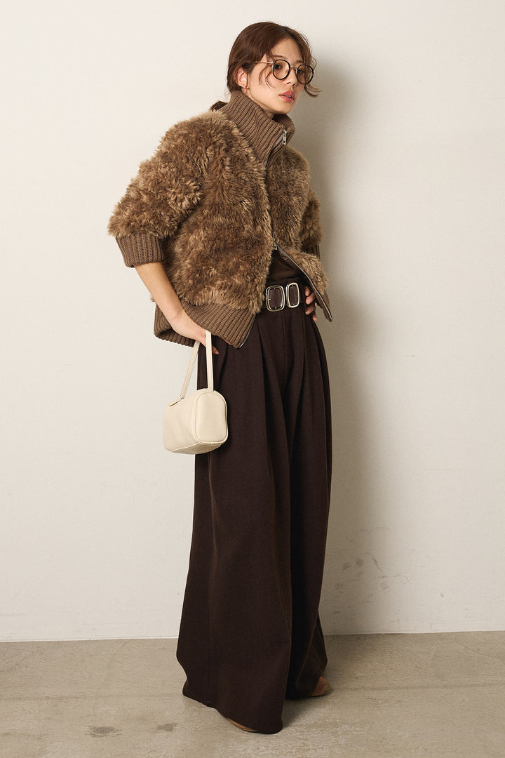 ハイネックボアブルゾン