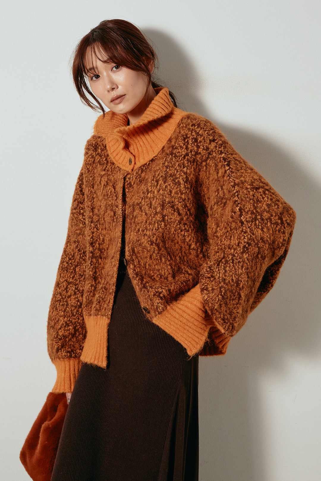 [SET]ハイネックミックスニットトップス+サイド切り替えリブニットロングスカート(2set)