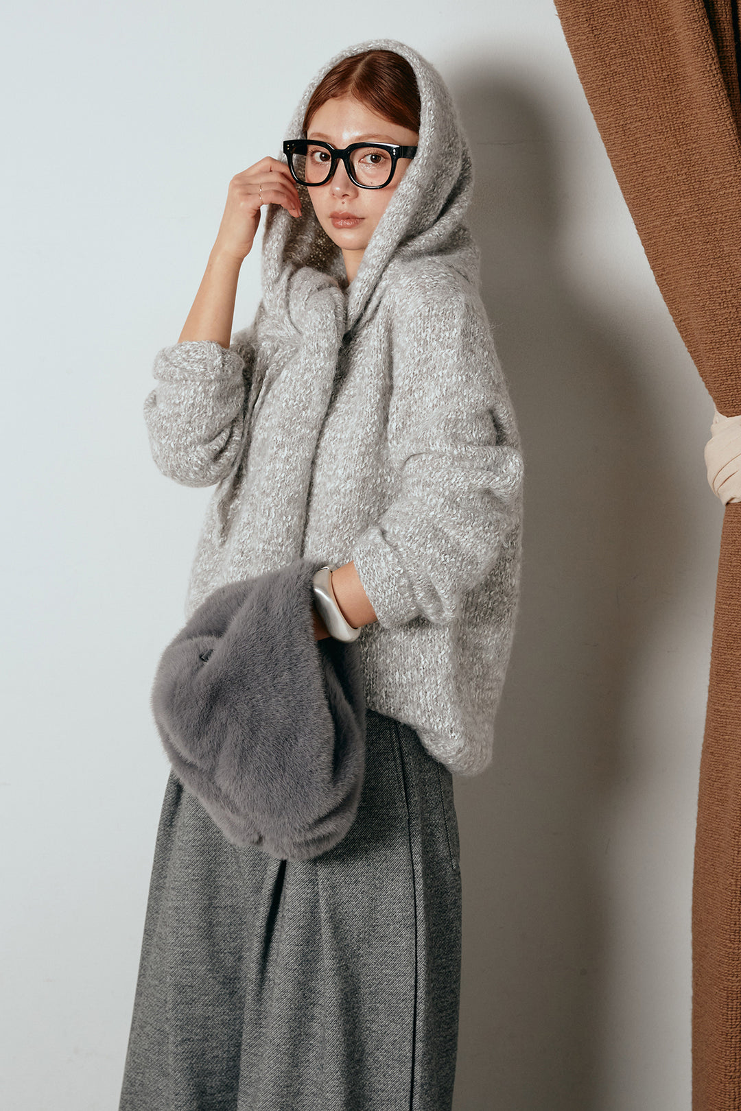 [SET]スカーフ付きミックスニットトップス+細ベルト付き起毛タックワイドパンツ(2set)