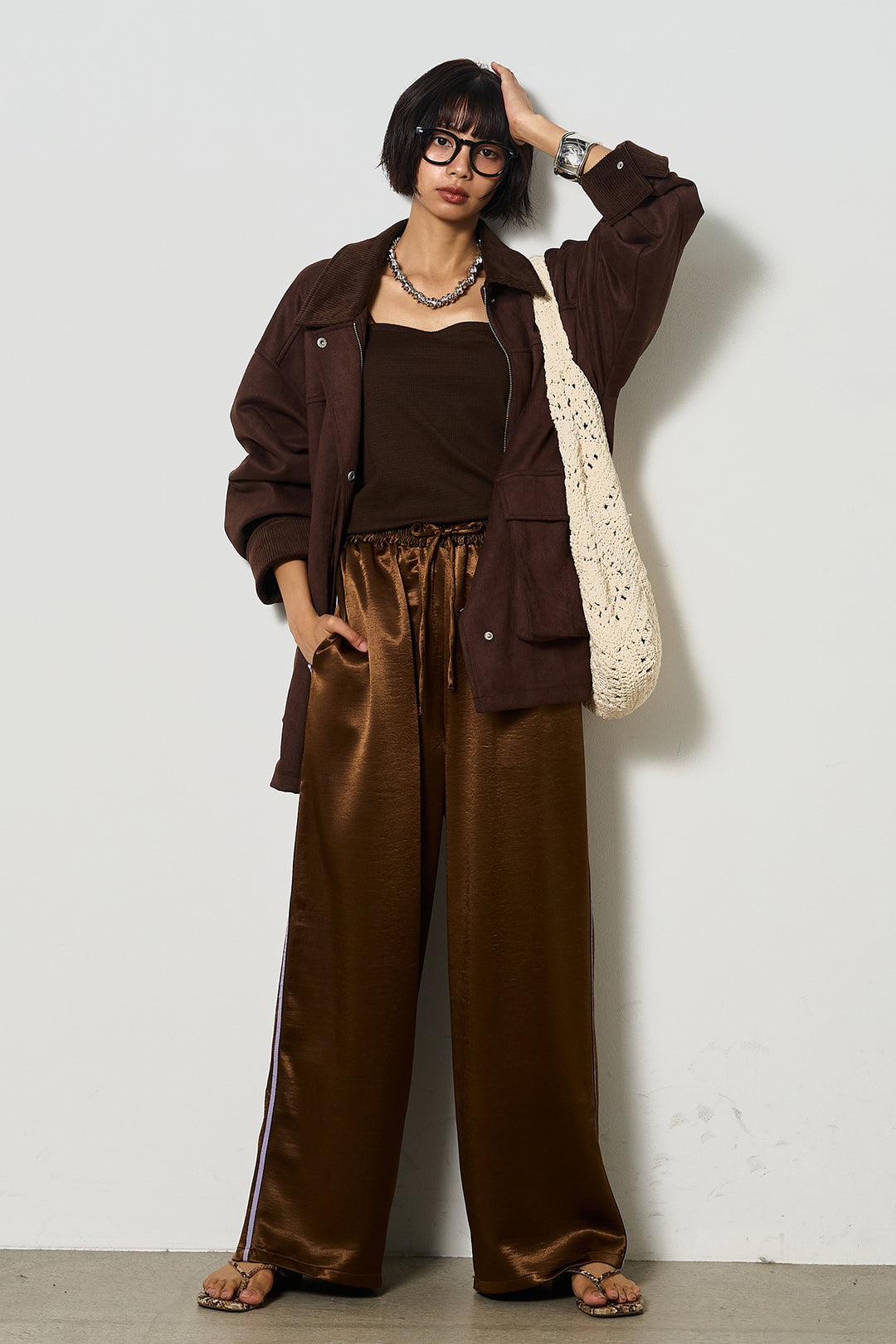 [SET]襟コーデュロイフェイクスエードジャケット+サテンサイドラインパンツ(2set)
