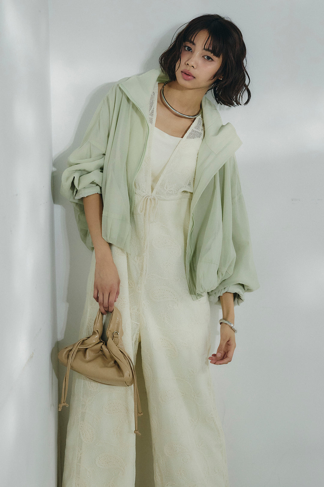 [SET]スタンドネックシアーブルゾン+レースサロペット(2set)