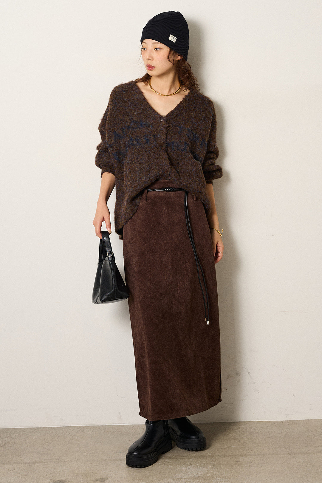 [SET]ウール混透かしロゴニットカーディガン+ロープベルト付きスウェード調スカート(2set)