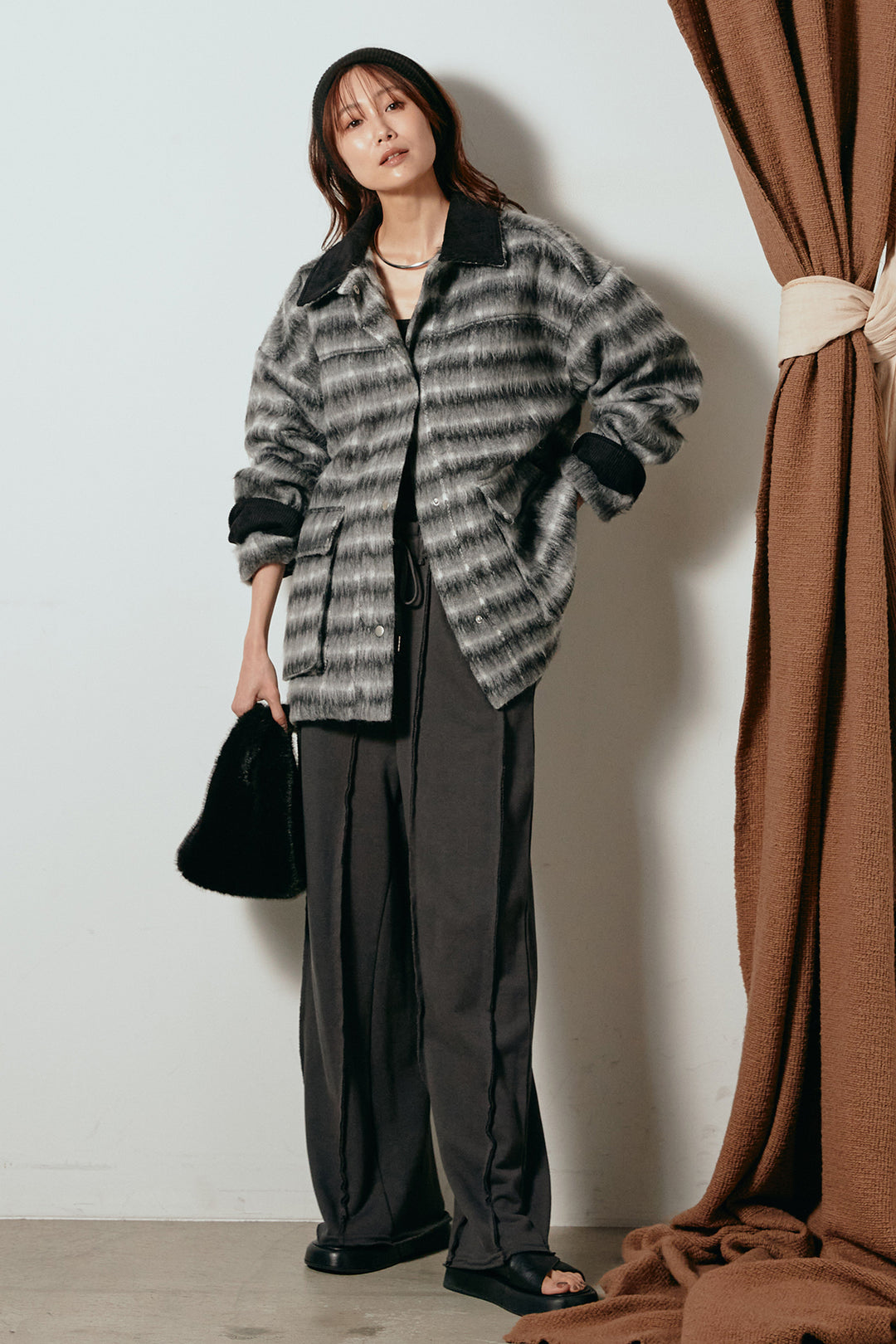 [SET]チェックシャギーミドルカバーオール+フロントラインデザインワイドスウェットパンツ(2set)