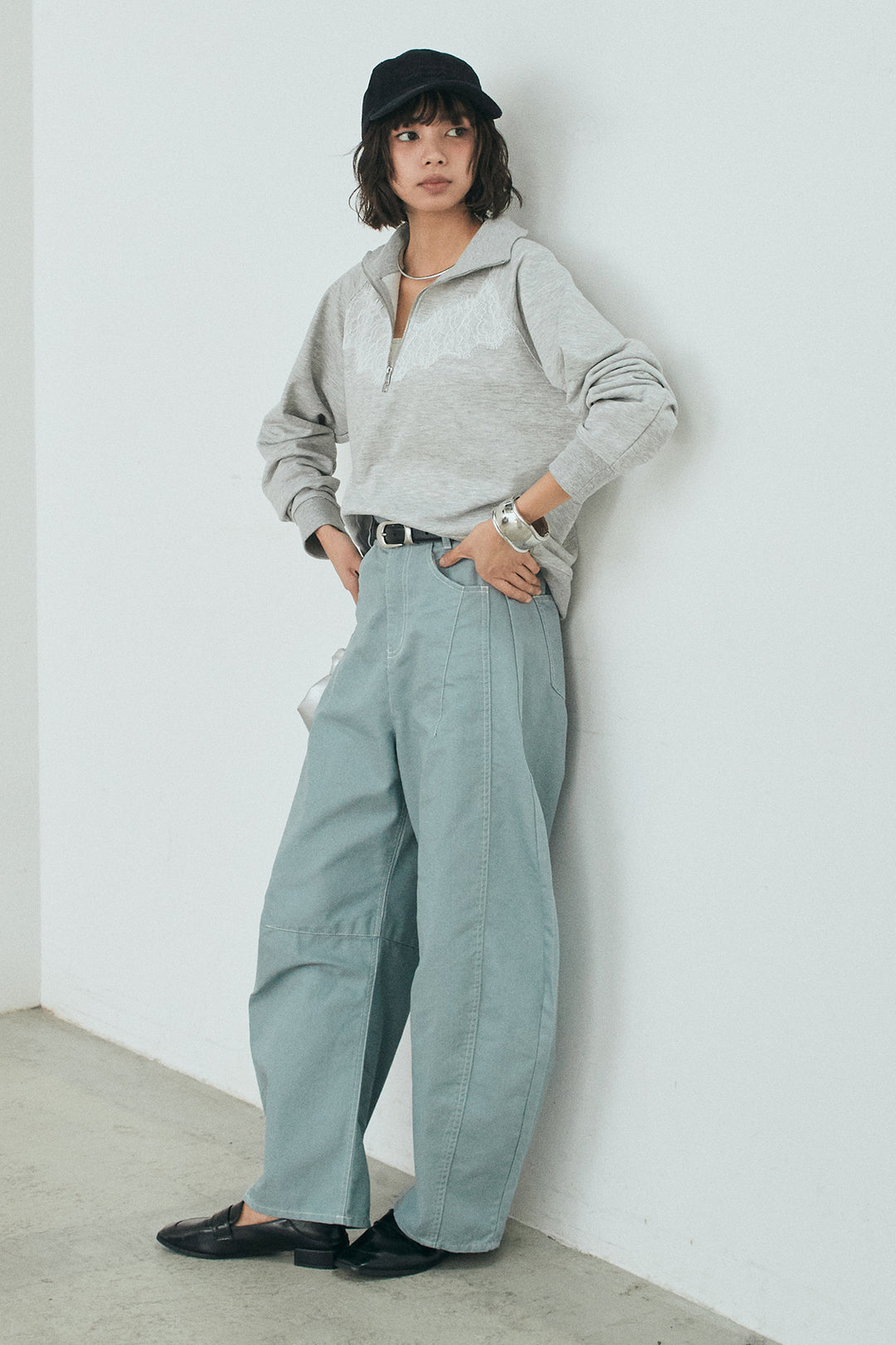 [SET]リバーレースハーフジップ裏毛スウェット+ツイル配色ステッチバレルパンツ(2set)