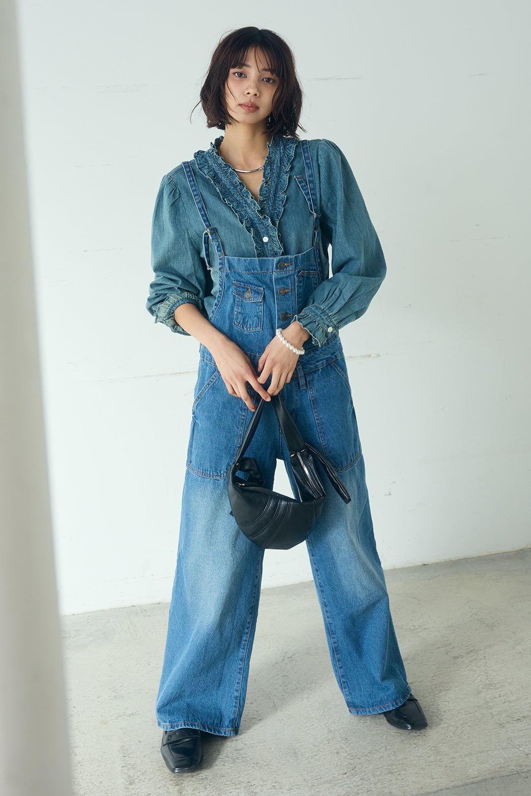 [SET]Vネックデニムフリルトップス+デニムサロペットワイドパンツ(2set)