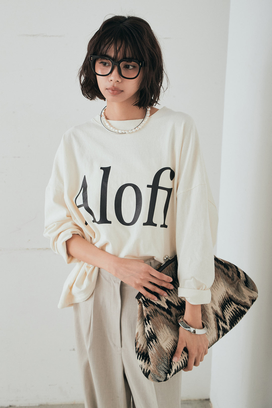 [SET]裾センタードロストロゴプリントワイドTシャツ+センタープレスセミワイドパンツ(2set)