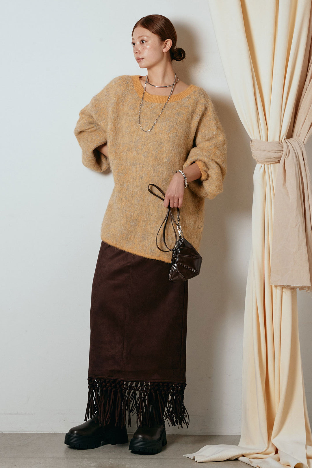 [SET]ボリュームスリーブミックスニットトップス+スウェードライク裾フリンジスカート(2set)