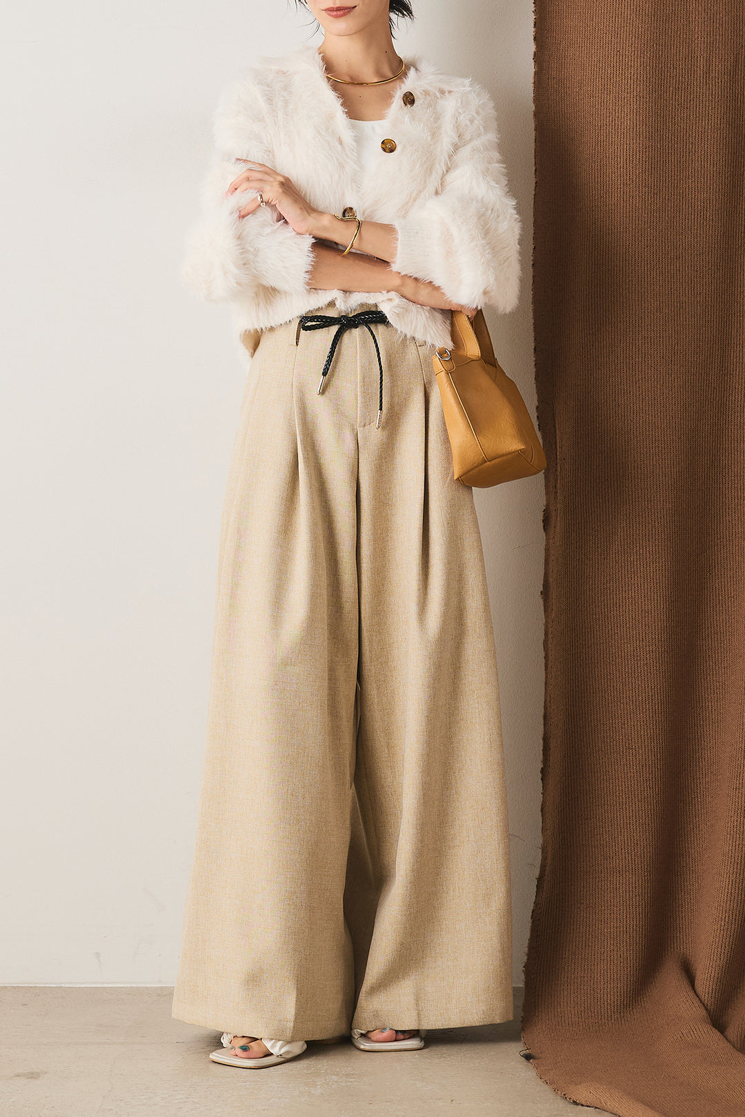 フェザーヤーン衿付きカーディガン