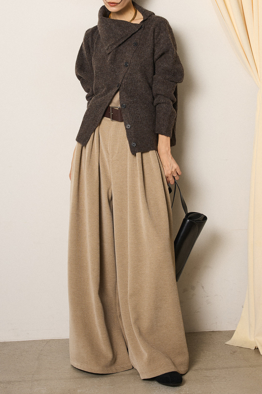 [SET]ボタンデザインネックニットプルオーバー+ベルトループコーデュロイワイドパンツ(2set)