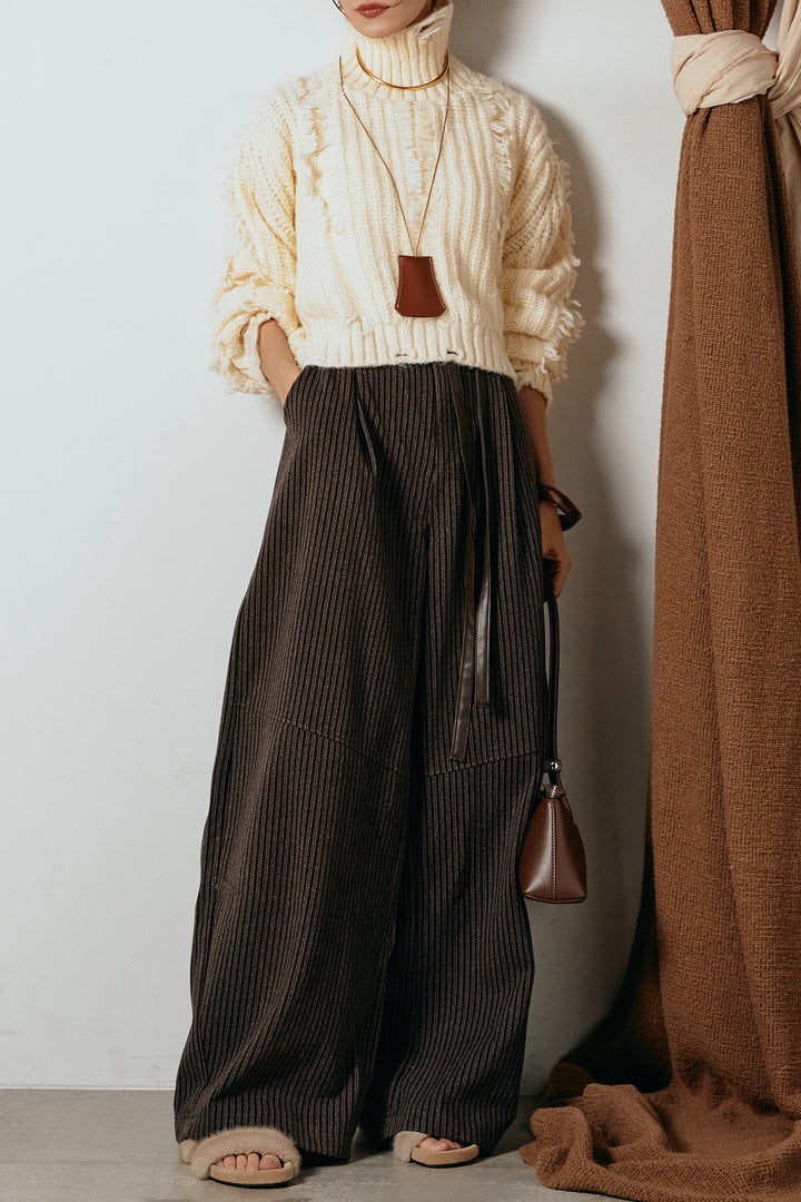 [SET]フリンジタートルショートニット+レザーライク配色ストライプパンツ(2set)