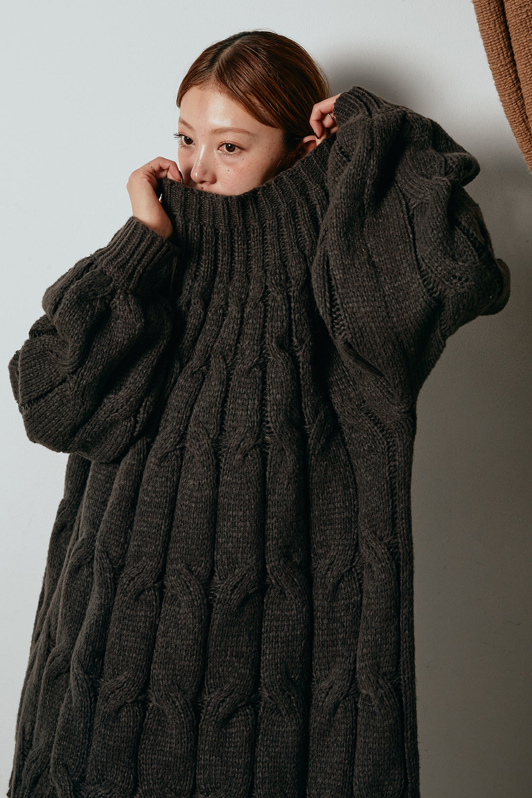 求心柄ニットトップス/コーヒー