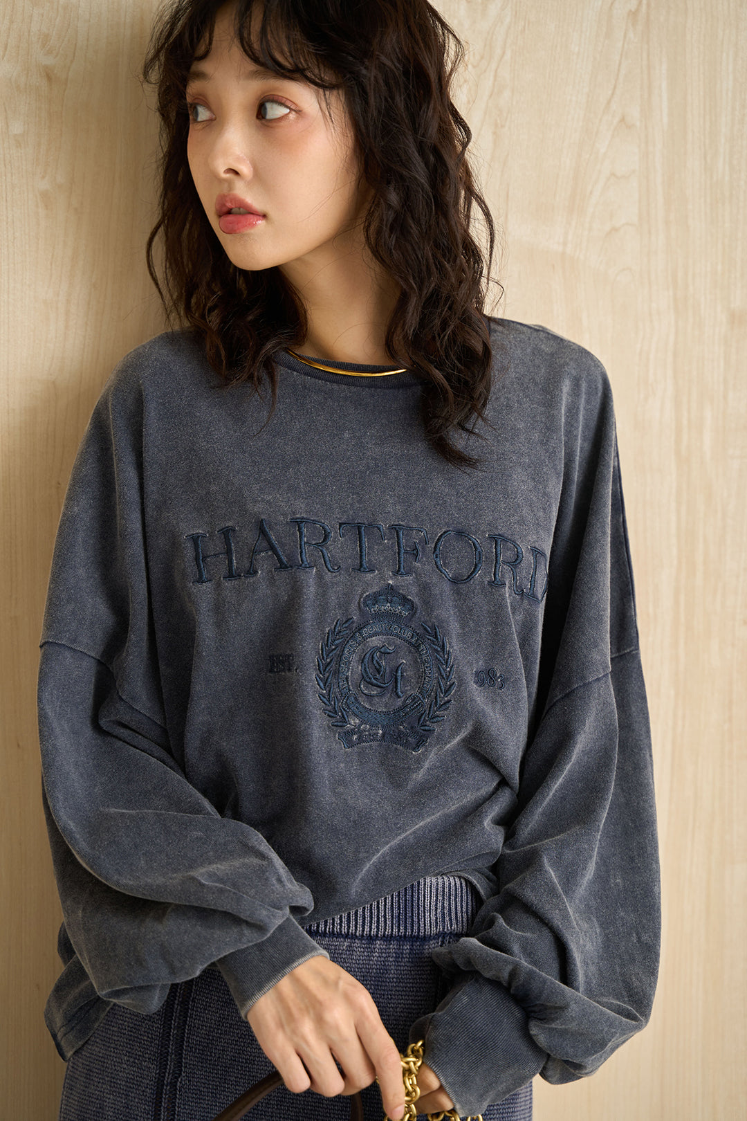[SET]袖ボリュームHARTFORD刺繍Tシャツ+ピグメントリラックスニットスカート(2set)
