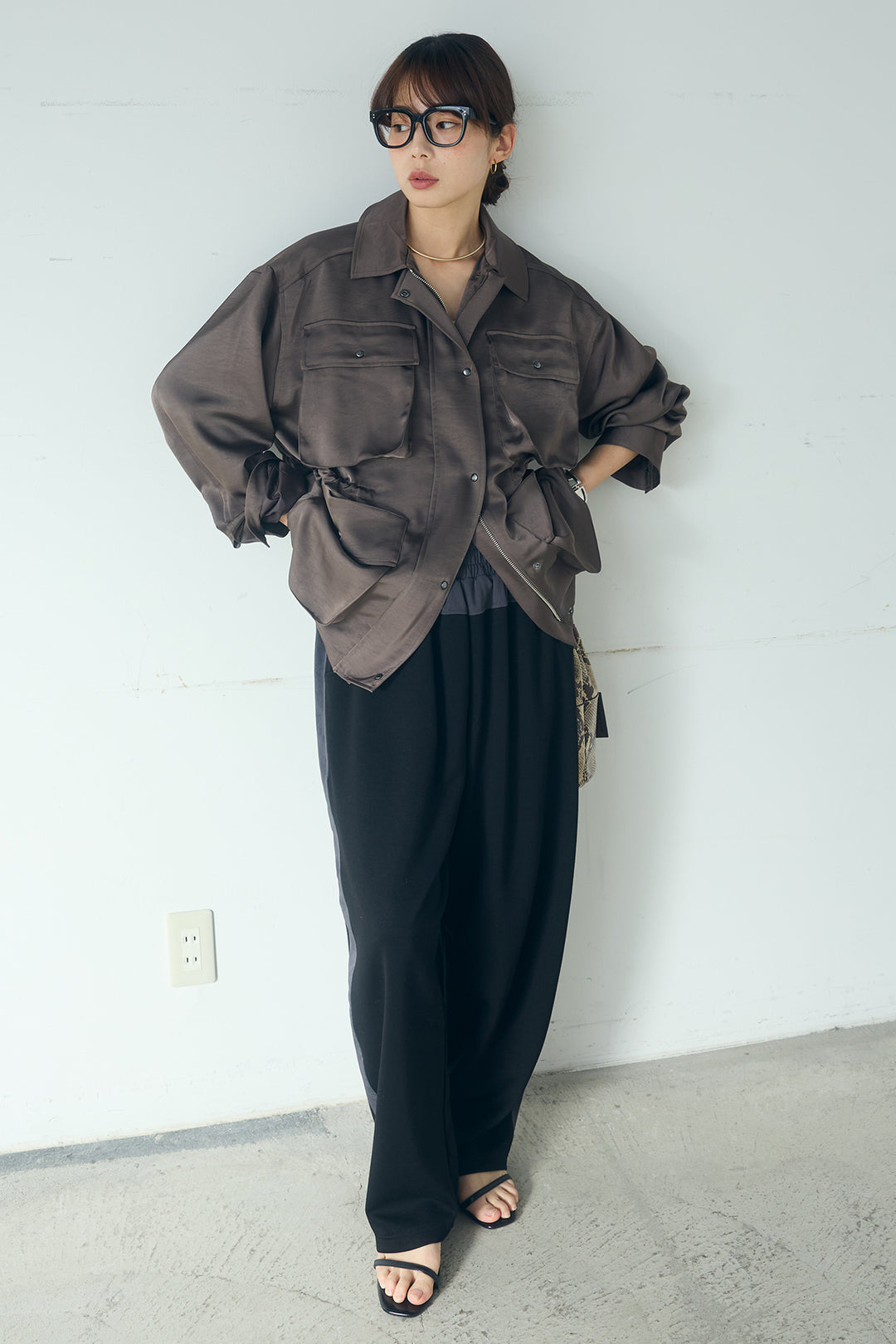 [SET]サテンライトブルゾン+異素材切り替えスウェットパンツ(2set)