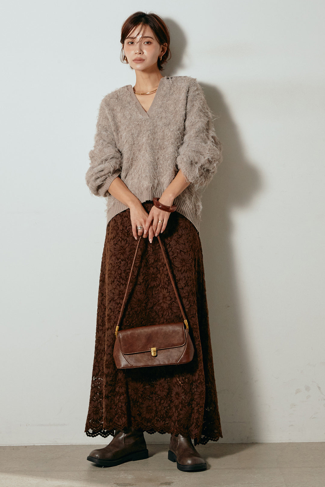 [SET]襟付きシャギーニットポロトップス+花柄刺繍ベロアフレアスカート(2set)