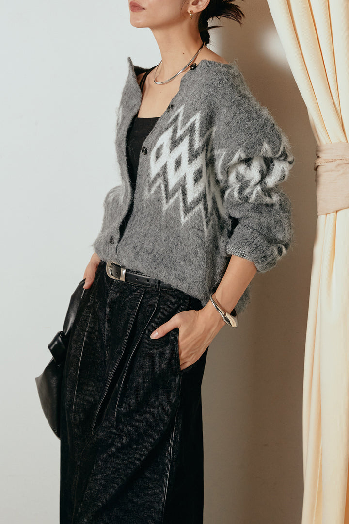 [SET]起毛ノルディック柄ニットカーディガン+フロントタック入りコーデュロイパンツ(2set)