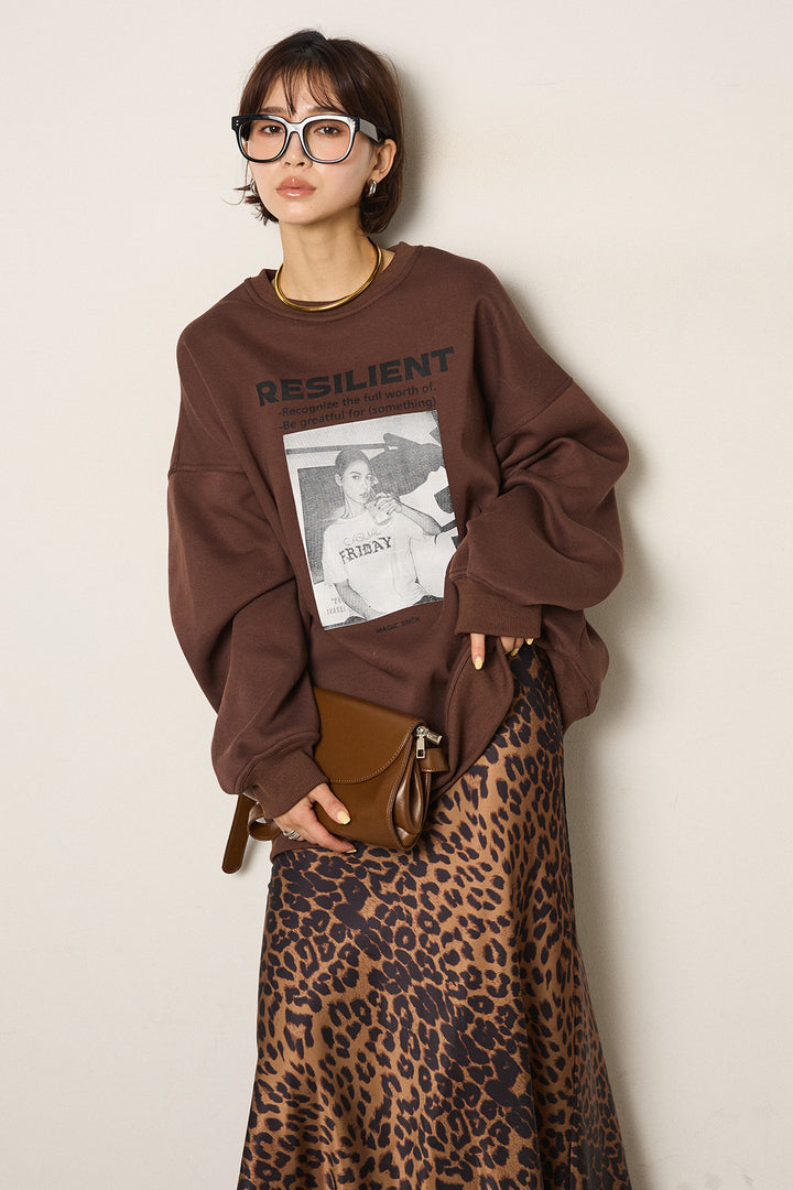 モノトーンプリントスウェット