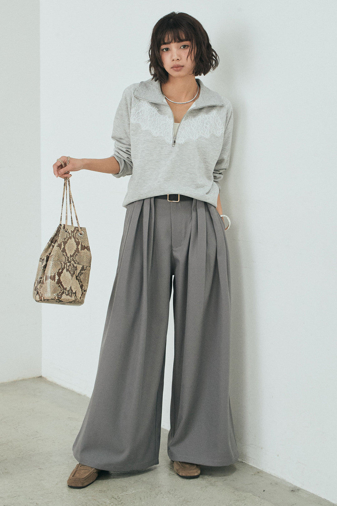 [SET]リバーレースハーフジップ裏毛スウェット+ベルト付きタックデザインハイウエストロングパンツ(2set)