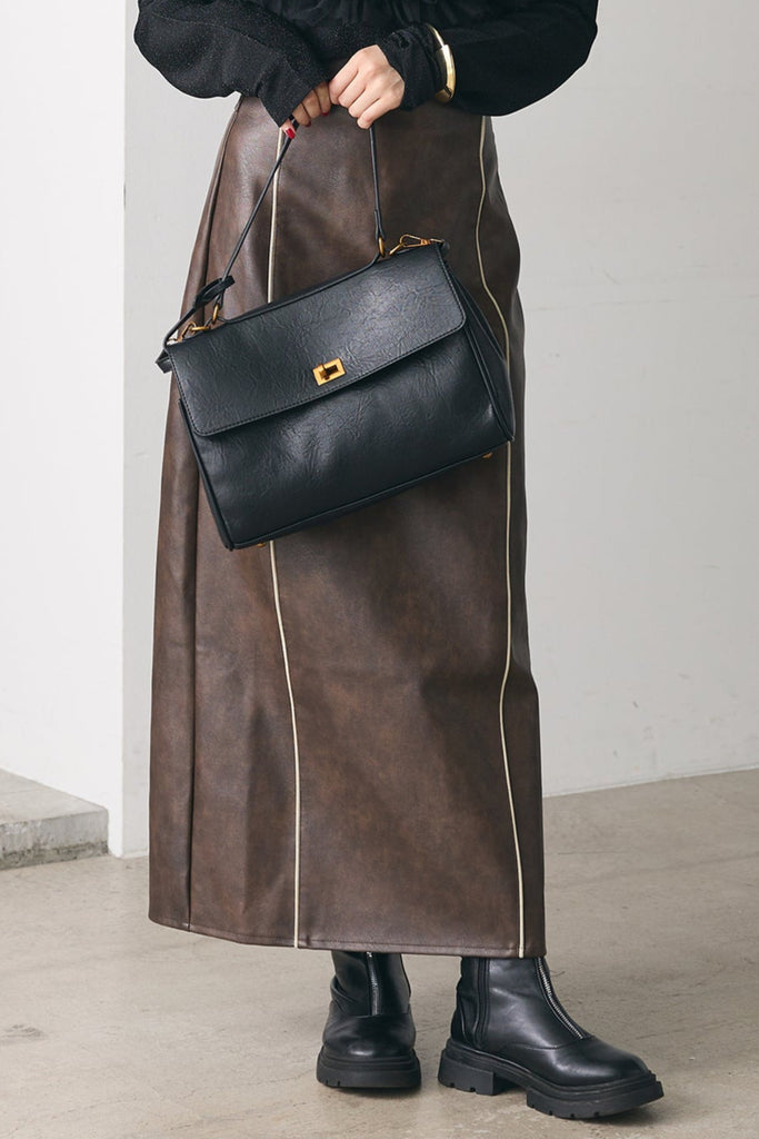 新品未使用2024BRIEFINGスカートXS 即納】フェイクレザーパイピングナロースカート – ESICA