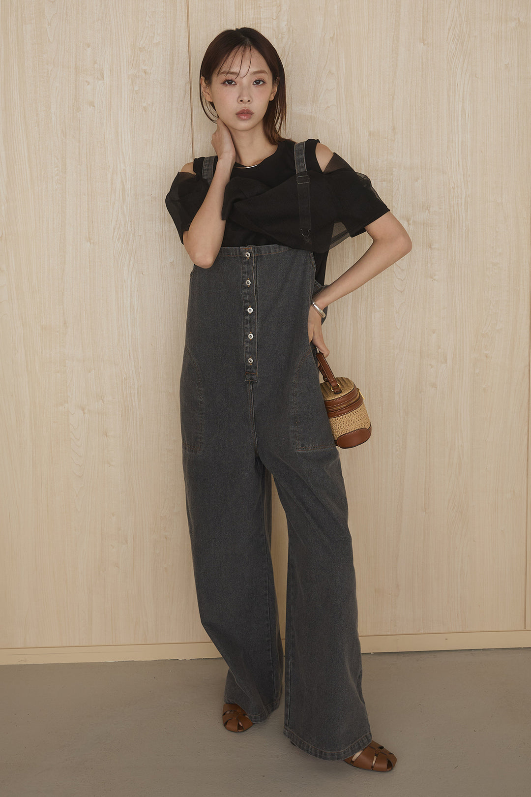 [SET]シアーレイヤーデザインカットソー+フロントボタンデニムサロペット(2set)