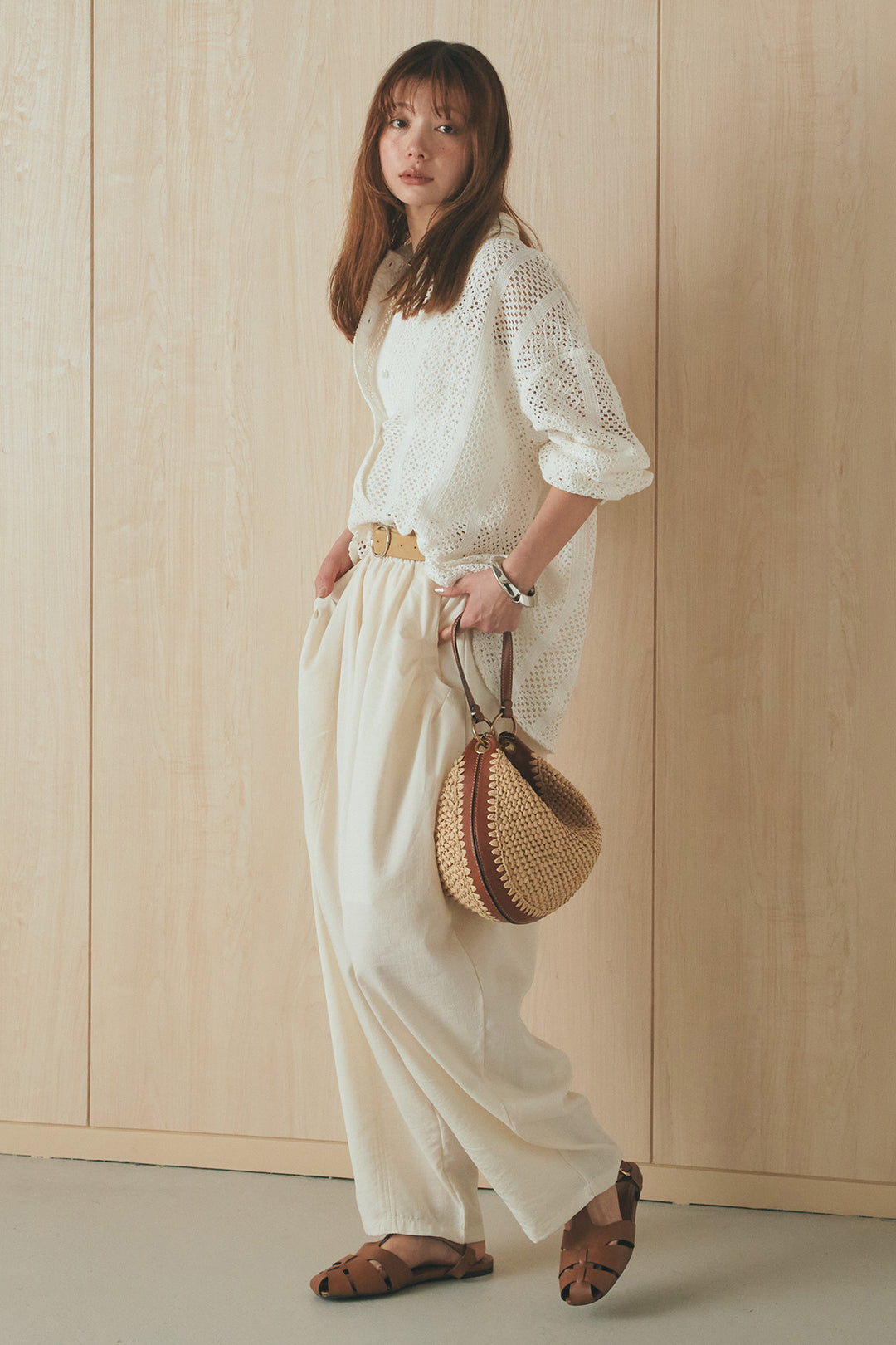 [SET]長袖襟付きレースシャツ+ポケットタックフォルムパンツ(2set)