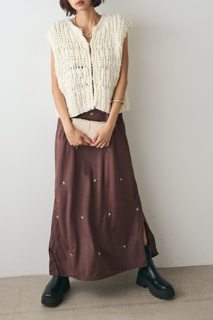 [SET]ハンドニットロービングベスト+小花刺繍ベロアキャミワンピース(2set)