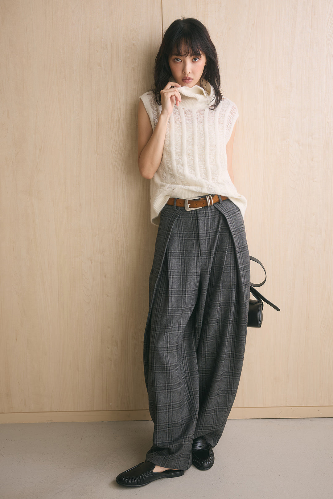 [SET]ハイルーズタートル透かし編みニットベスト+ブリティッシュチェックバレルパンツ(2set)