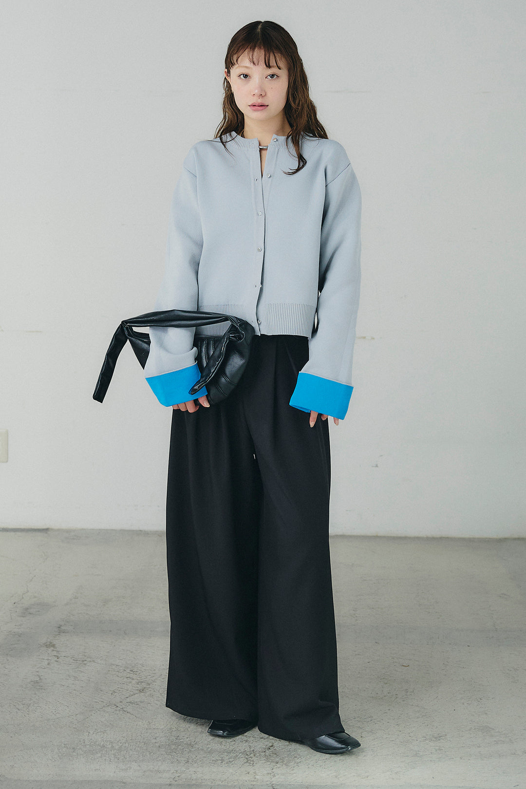 [SET]リバーシブル配色ニットカーディガン+ベルト付きツータックワイドパンツ(2set)