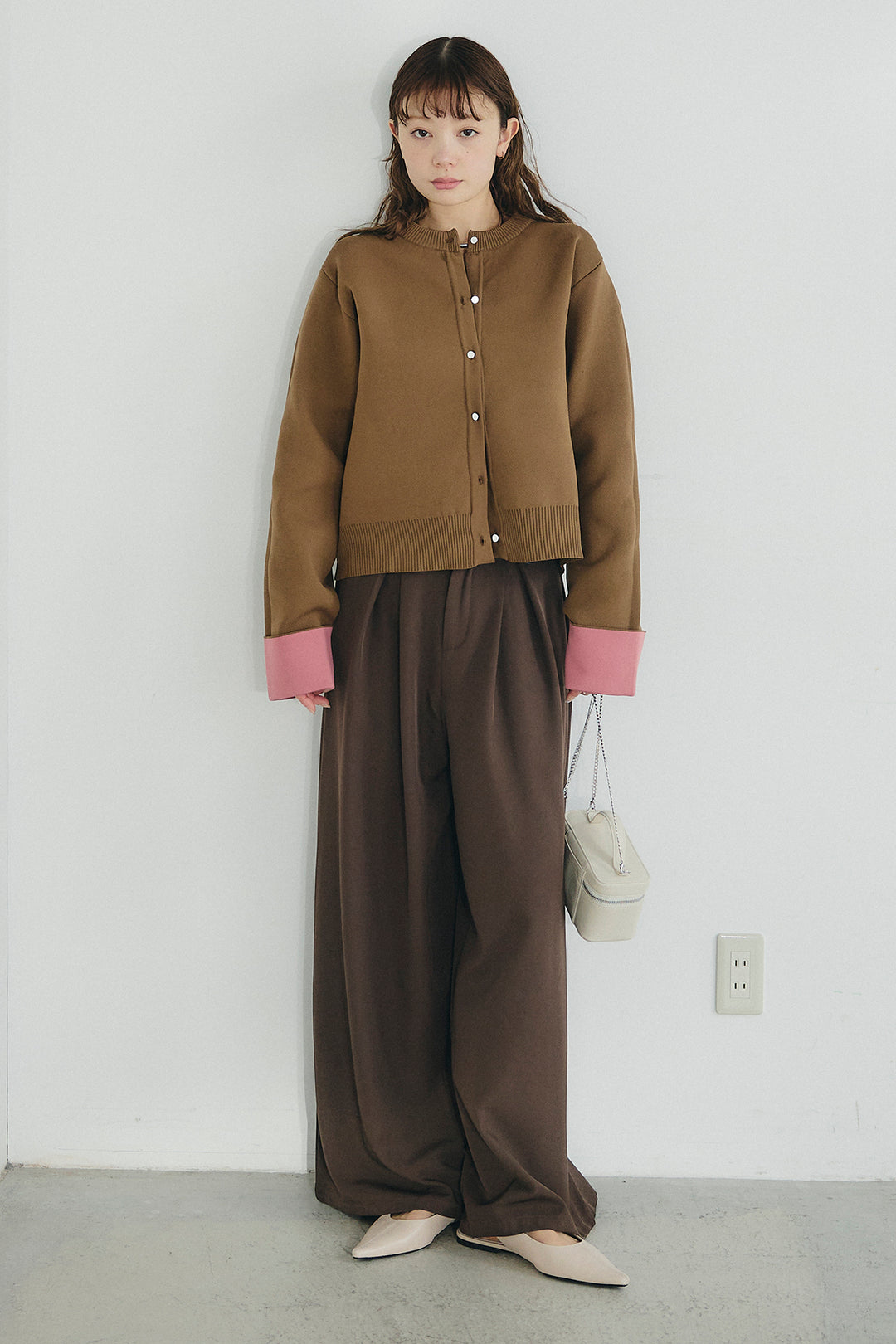 [SET]リバーシブル配色ニットカーディガン+ベルト付きツータックワイドパンツ(2set)