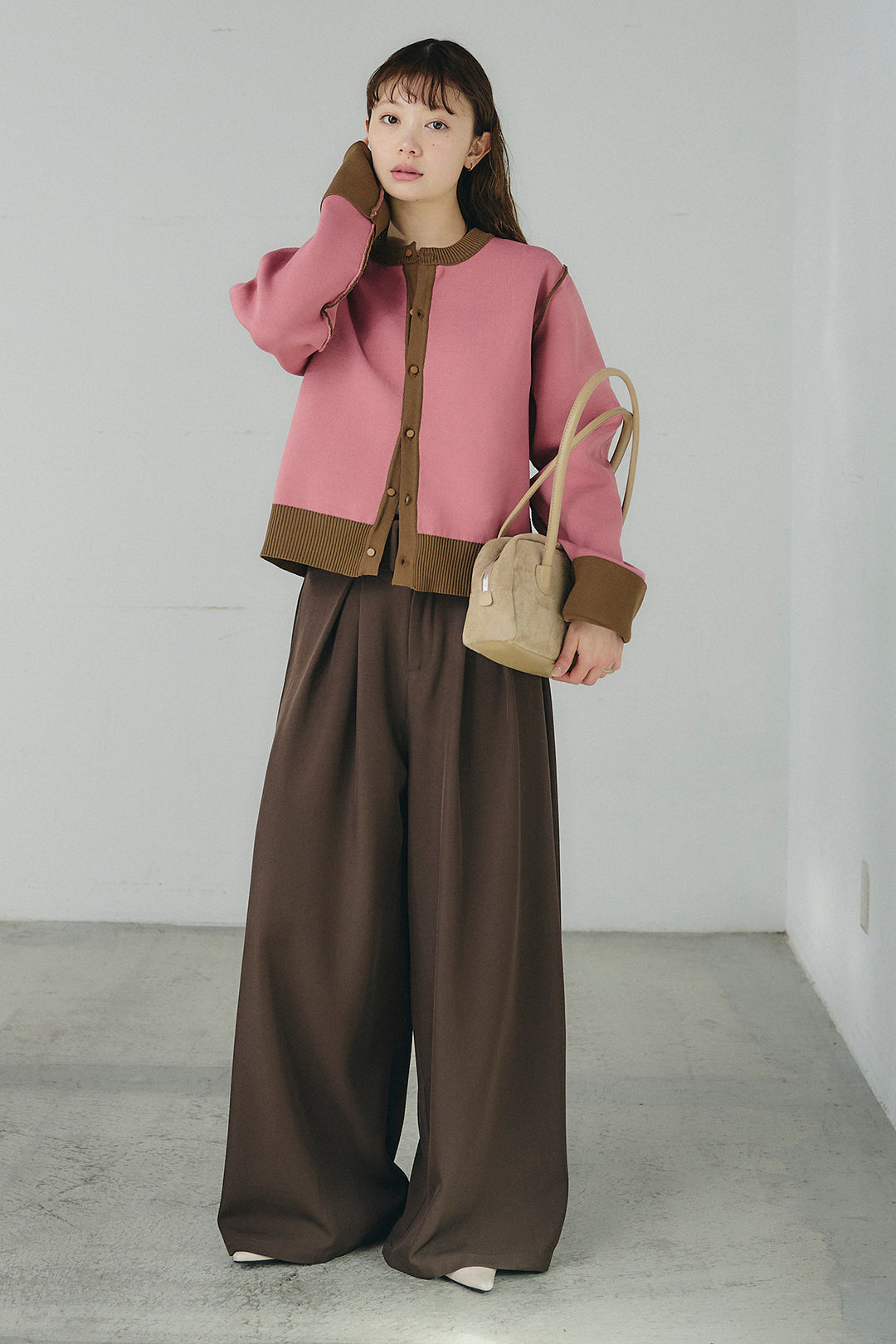 [SET]リバーシブル配色ニットカーディガン+ベルト付きツータックワイドパンツ(2set)