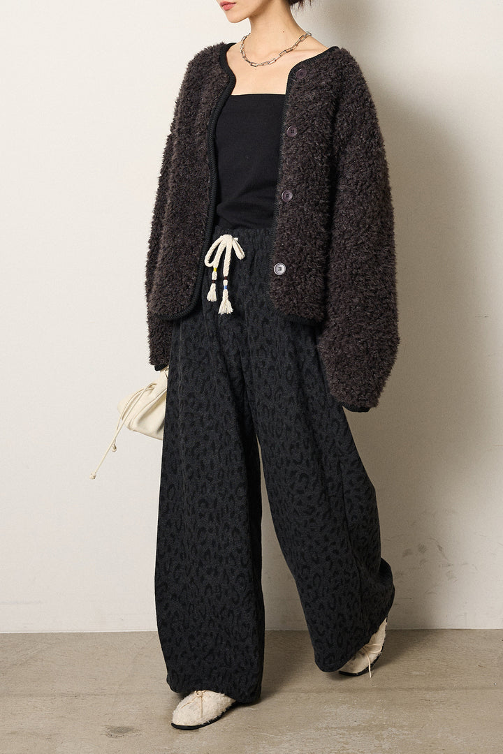 [SET]ノーカラー裏地レオパードボアアウター+レオパードジャガードニットパンツ(2set)