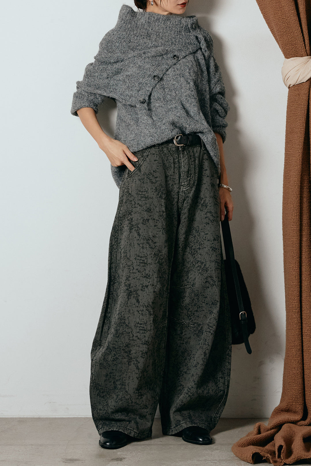 [SET]ケープデザインケーブルニットトップス+ベルト付きニュアンス柄カーブワイドパンツ(2set)