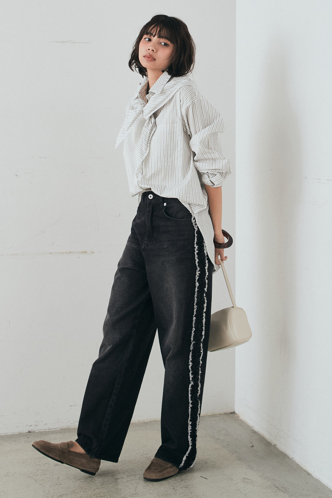 [SET]ランダムストライプスカーフ付きシャツ+デニムサイドフリルパンツ(2set)