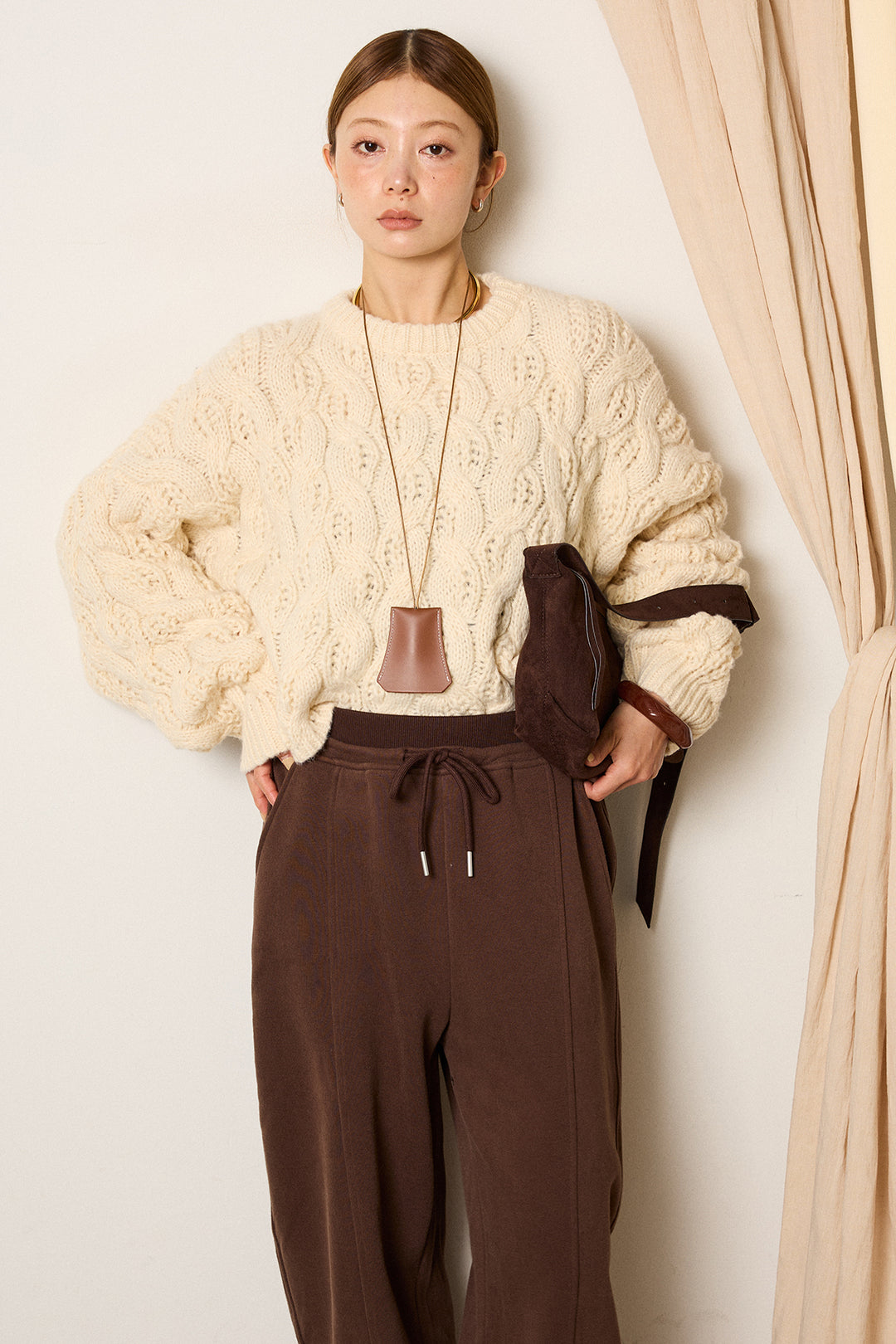 [SET]ケーブルリラックスショートニット+スウェットワイドカーブパンツ(2set)