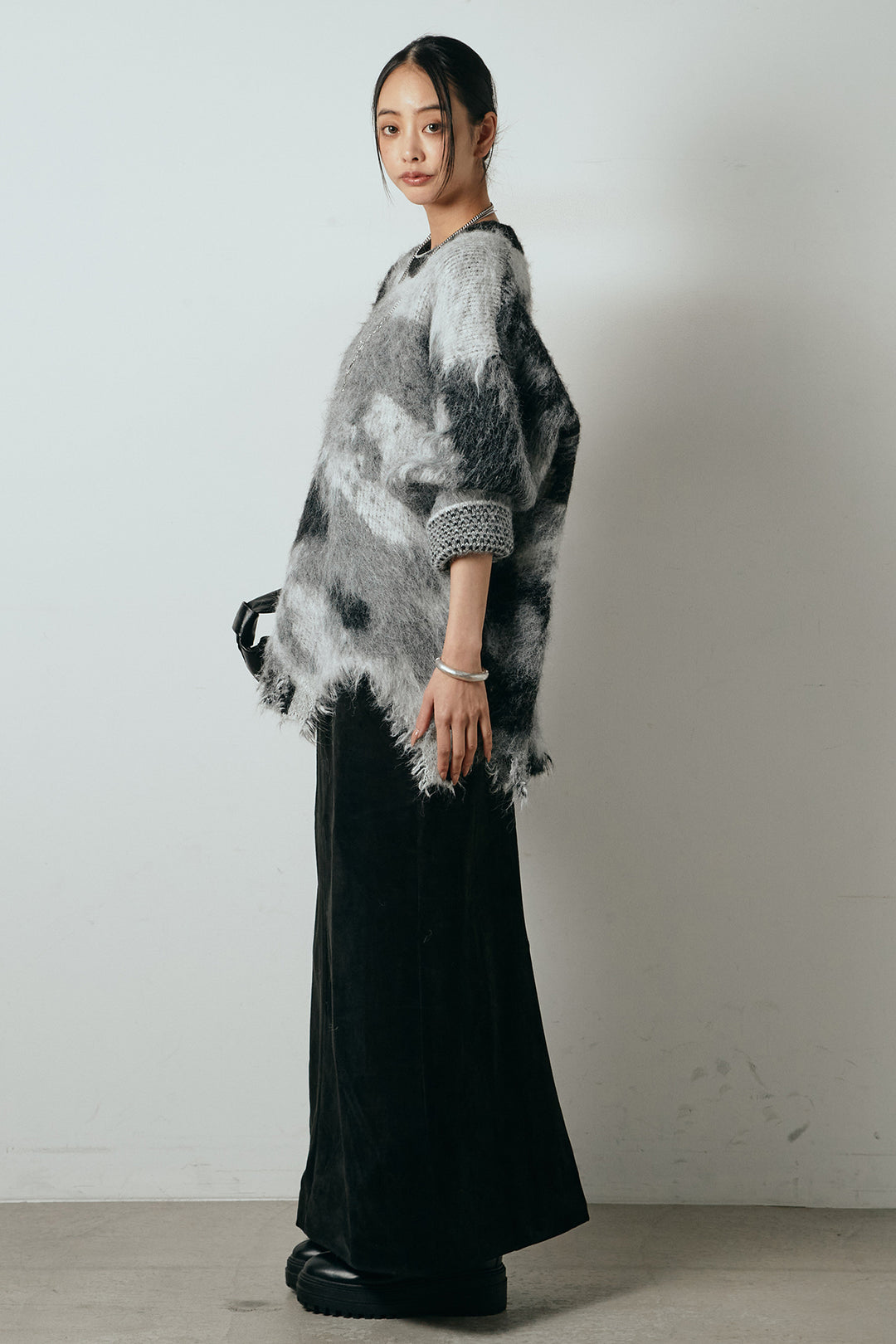 [SET]起毛裾デザインニュアンス柄ニットトップス+エコスウェードワイドスカート(2set)