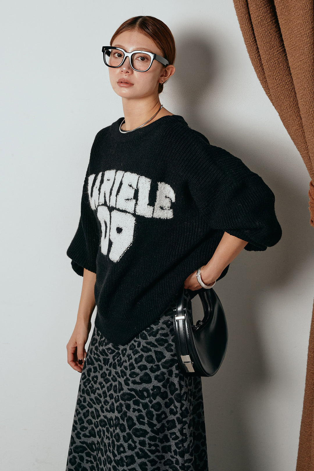 [SET]ロゴジャガードニットトップス+レオパードロングスカート(2set)